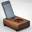 A Greener, More Beautiful Sound Dock for Your iPhone