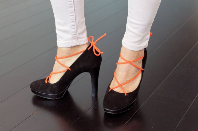 LaceHeels-PumpBrit