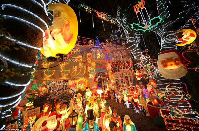 XmasLights-19Goodhind