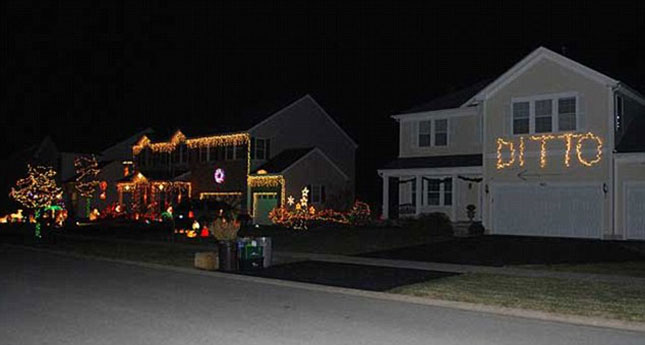XmasLights-25Ditto