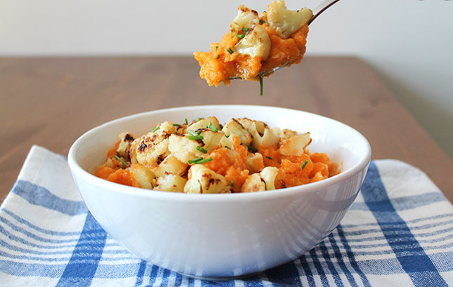 MashedCauliflower-Spoon