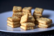 parmesan cream crackers