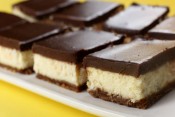 Cheesecake Bars