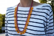 DIY Pom Pom Necklace