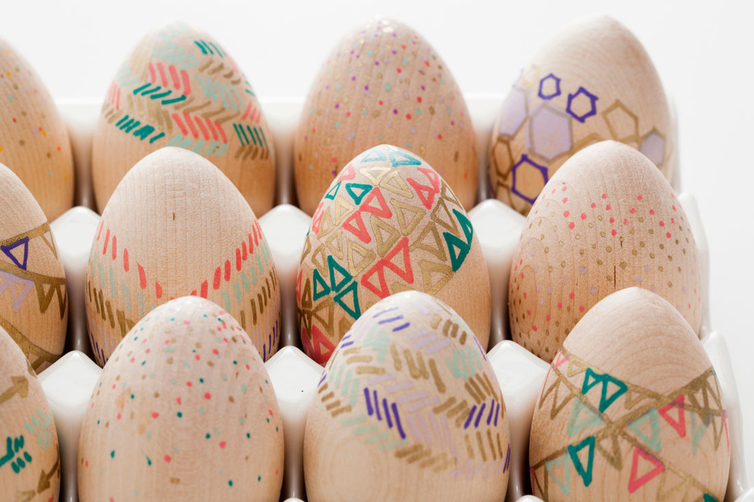 Funmo Set Di 10 Uova Di Pasqua In Legno Da Decorare | Kit Fai Da Te Con Campanelli E Colori | Attività Creativa Per Bambini Regalo Primavera