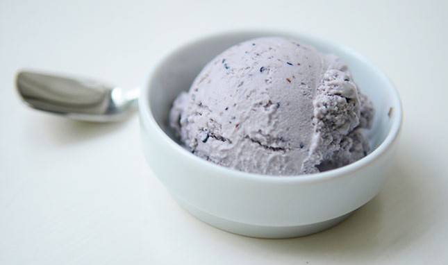 You Won't Regret Adding Blueberries to Your Ice Cream